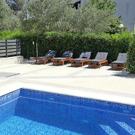 House Holek Apartman