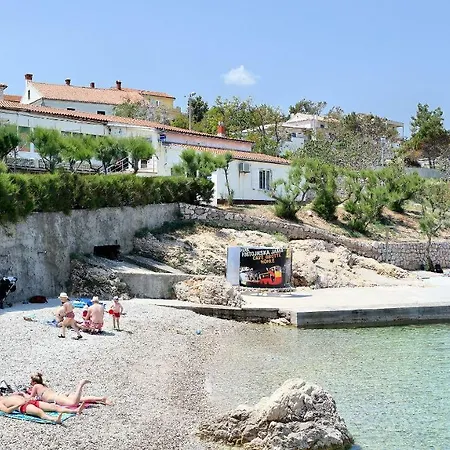 Apartman House Holek *